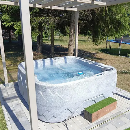 Zacisze Ferienhaus *